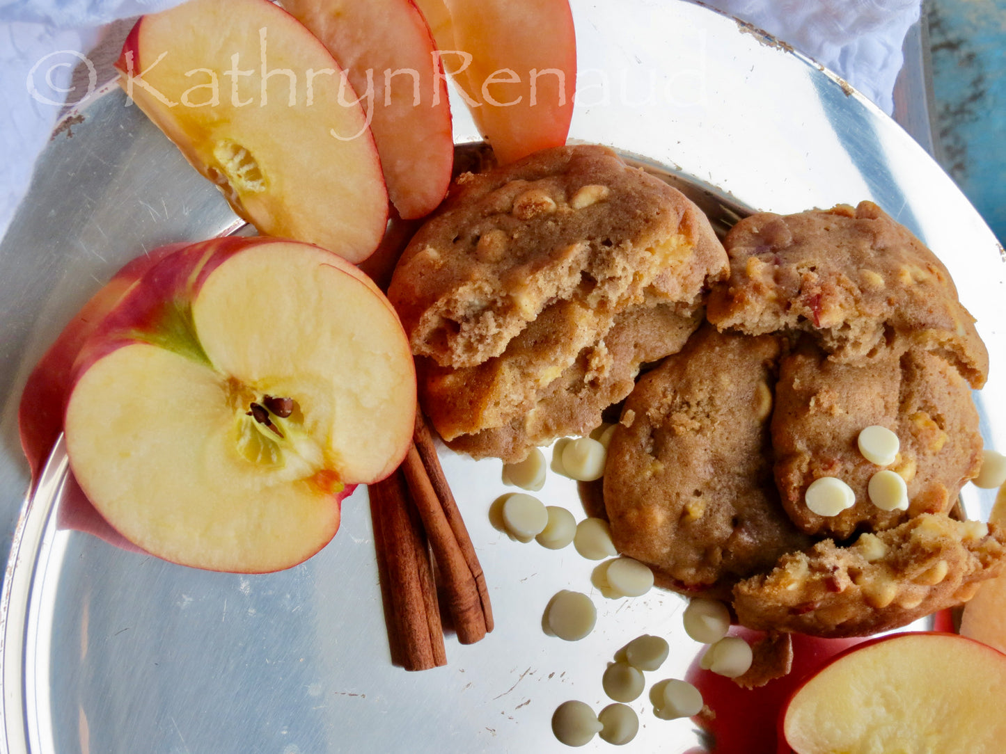 Apple Cinnamon White Chocolate Chip Cookies Set 5