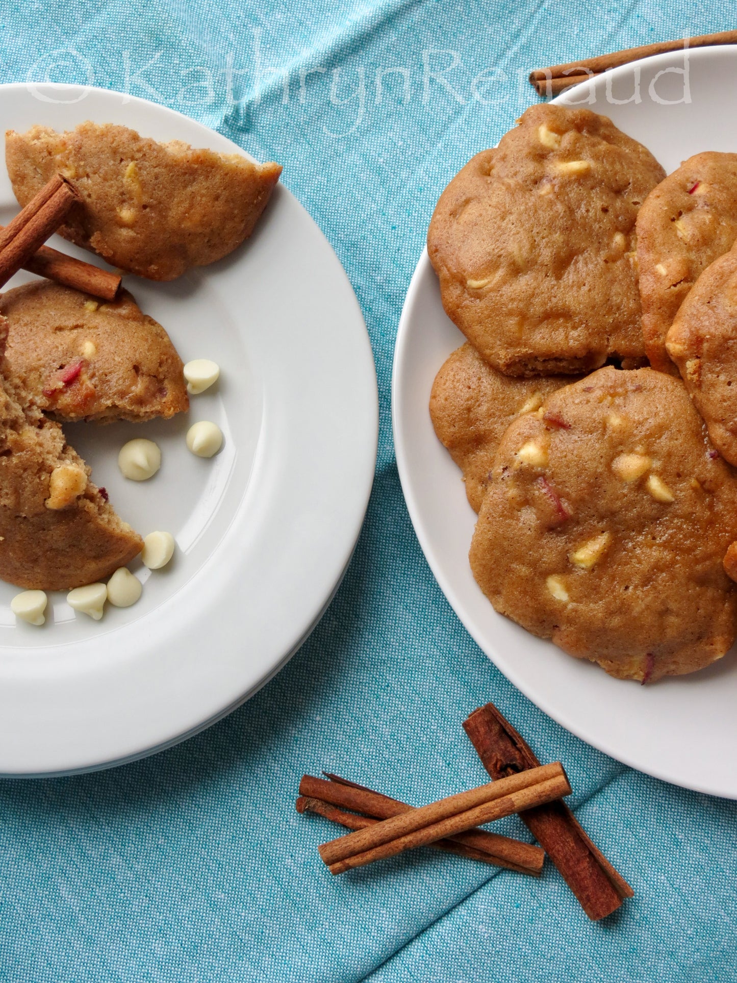 Apple Cinnamon White Chocolate Chip Cookies Set 6